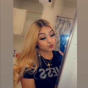 Meet your Posher, Jocelyn